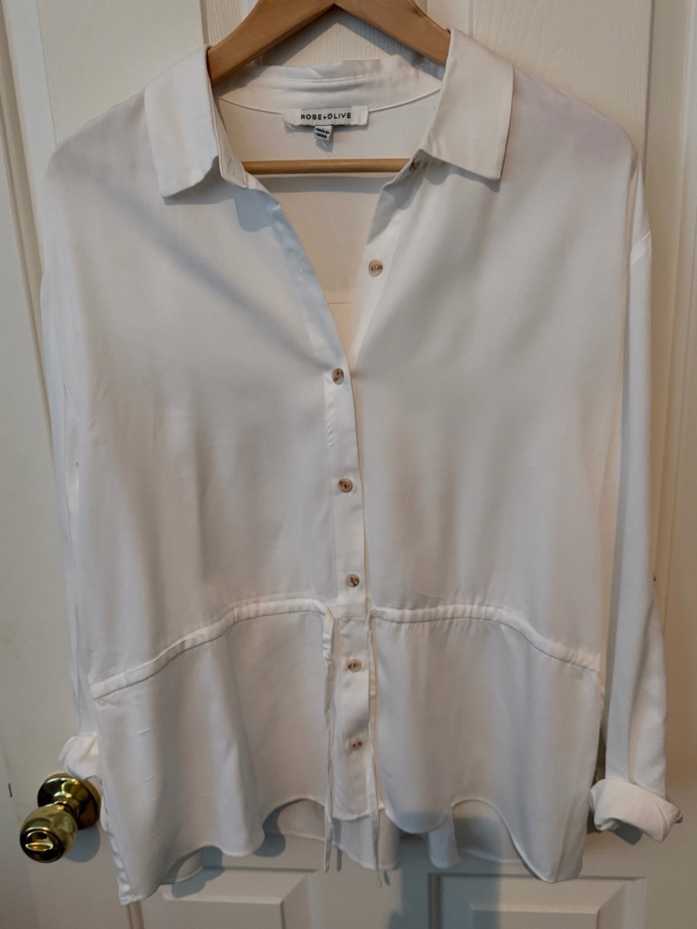 Rose & Olive Cream Button-Front Tunic Blouse - Picture 2 of 7